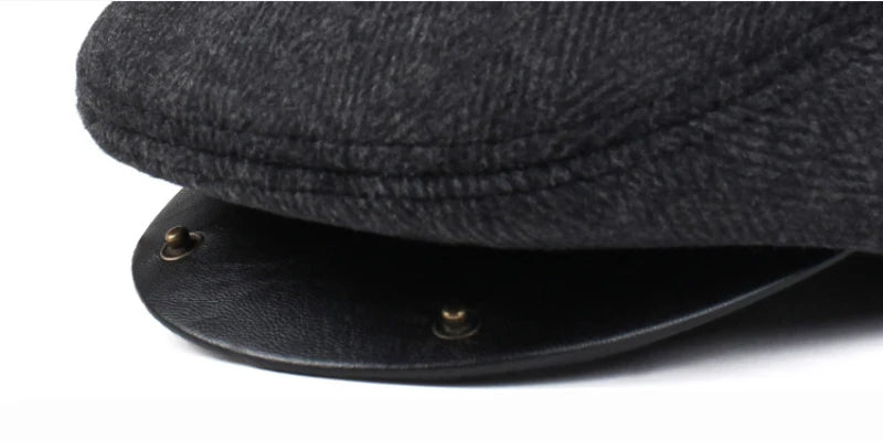 HT1852 Men Cap Hat Classic Autumn Winter Hat Vintage Flat Beret Cap Warm   Cap Casual Earflap Dad Hat Berets for Men