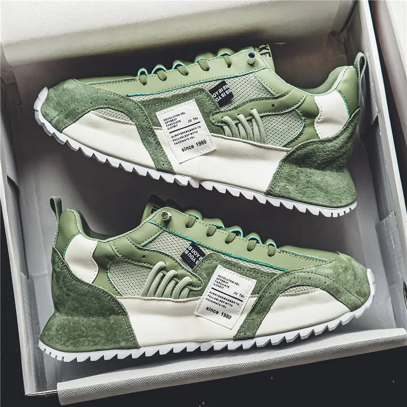 Men White Sneakers 2026 Spring Autumn Breathable Non Slip Running Shoes Lightweight Comfortable Fashion Cross Tied Casual Shoes