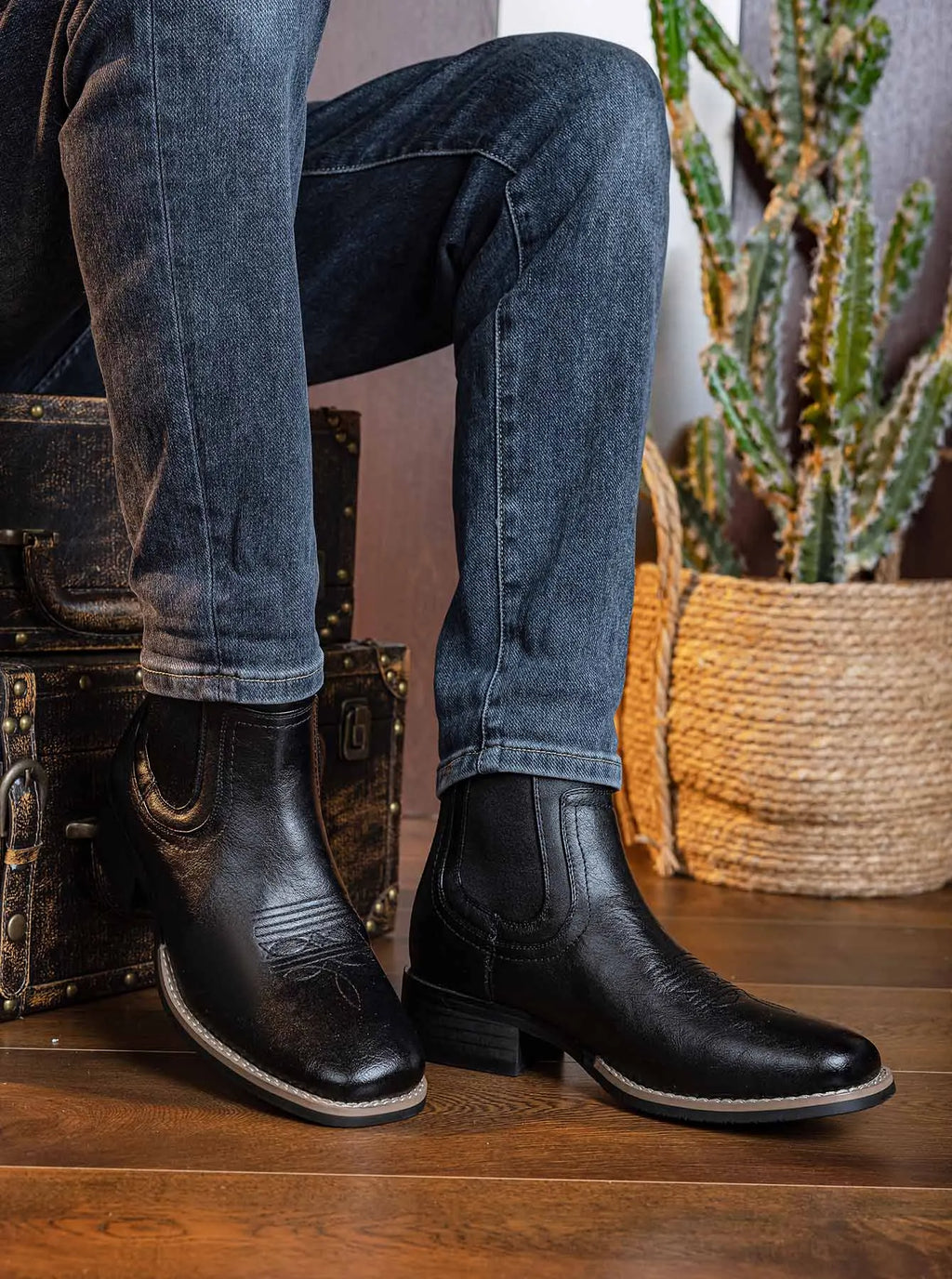 Men's Fashion Chelsea Boots in Three Colors, Comfortable and Versatile with Rubber Compound Outsole