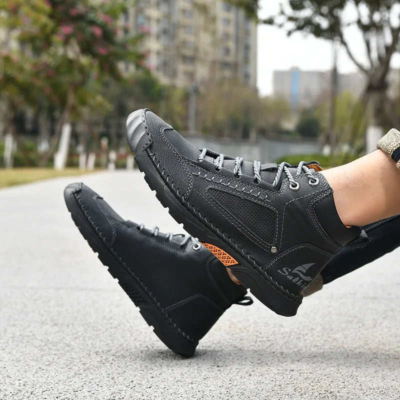 Men's Leather Ankle Boots Outdoor Casual Boots Vintage Soft Sneakers Flat Lace-up Boots Handmade Large Size Mens Shoes Botines