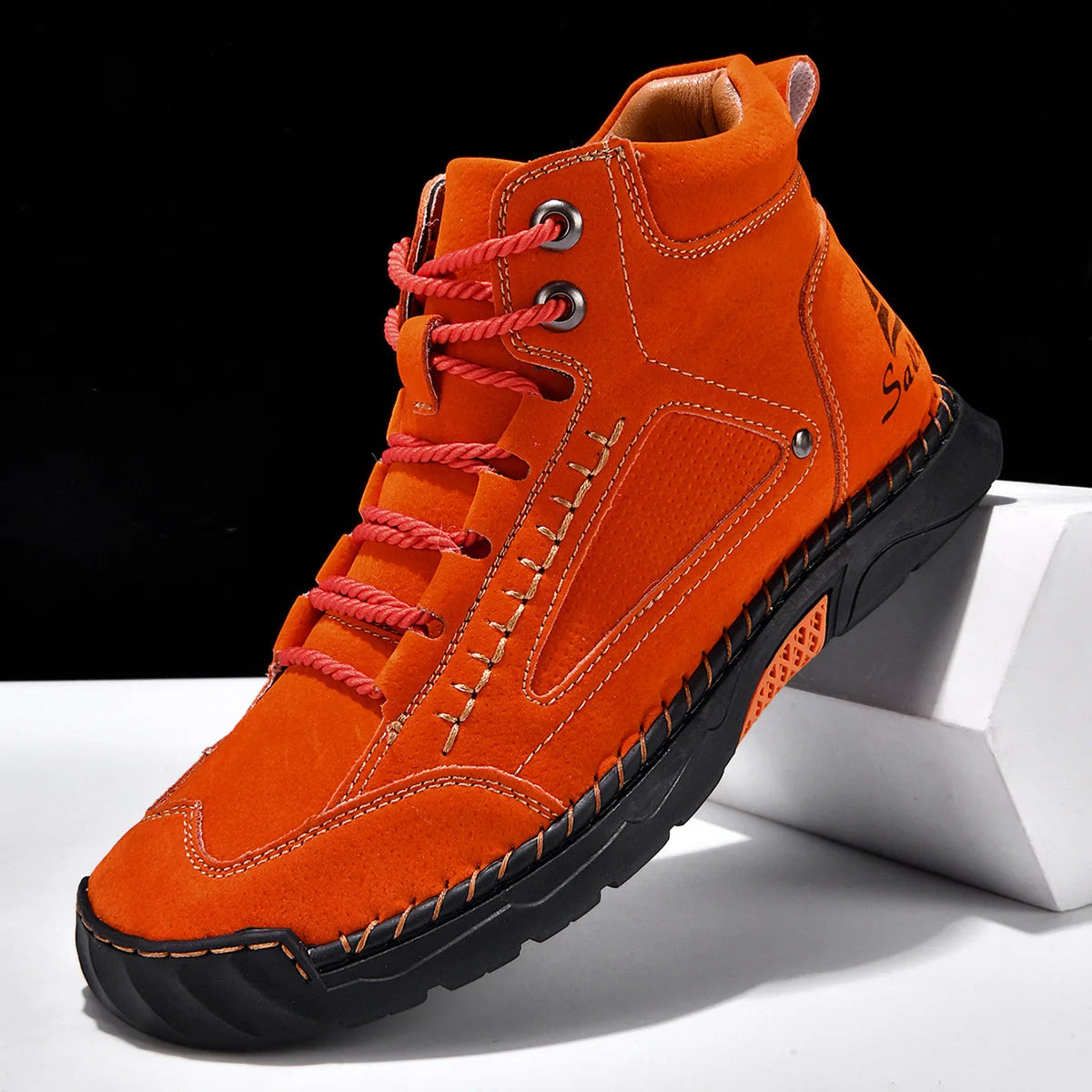Men's Leather Ankle Boots Outdoor Casual Boots Vintage Soft Sneakers Flat Lace-up Boots Handmade Large Size Mens Shoes Botines