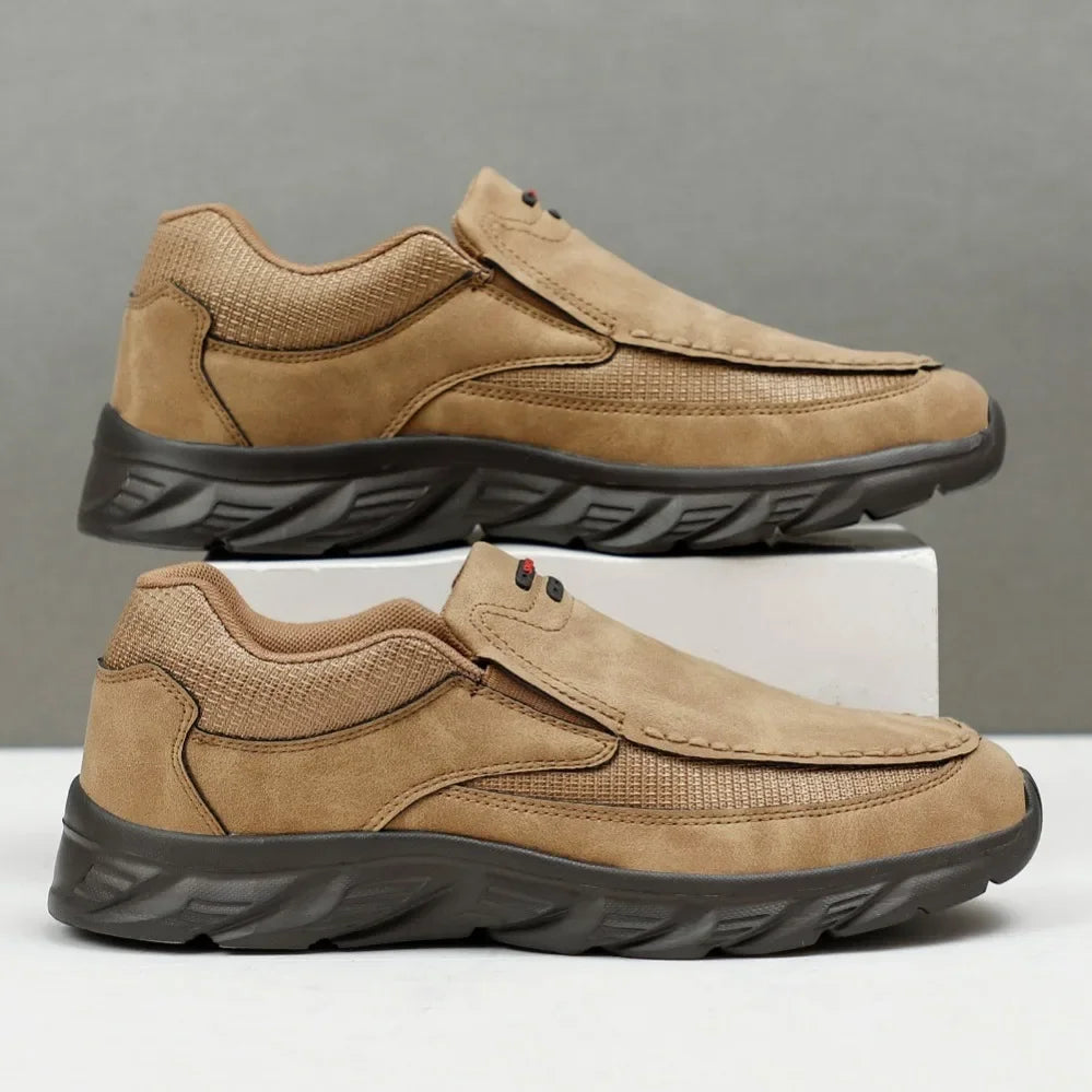 Men Sneakers Light Loafers Slip on Casual Shoes for Men Comfortable Walking Luxury Brand Male Business Shoe Driving Shoes