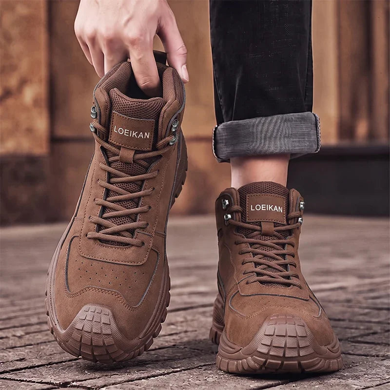 Men High Top Ankle Boots Suede Mesh Splicing Shoes Anti‑collision Toe Non‑slip Thick Sole Male Boots for Daily Walking Commute