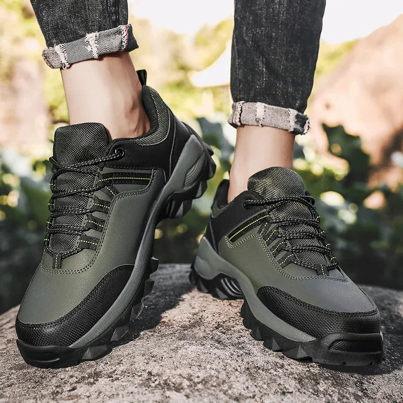 Men Boots Outdoor Sneakers Men Shoes 2025 New Fashion Male Casual Footwear Comfortable Tenis Masculino Botas Men Sneakers Shoes