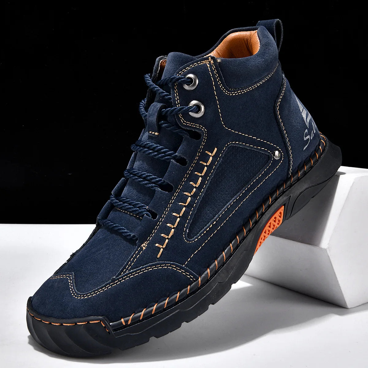 Men's Leather Ankle Boots Outdoor Casual Boots Vintage Soft Sneakers Flat Lace-up Boots Handmade Large Size Mens Shoes Botines
