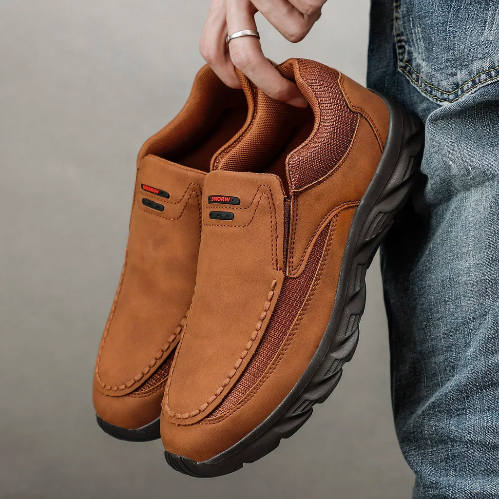Men Sneakers Light Loafers Slip on Casual Shoes for Men Comfortable Walking Luxury Brand Male Business Shoe Driving Shoes