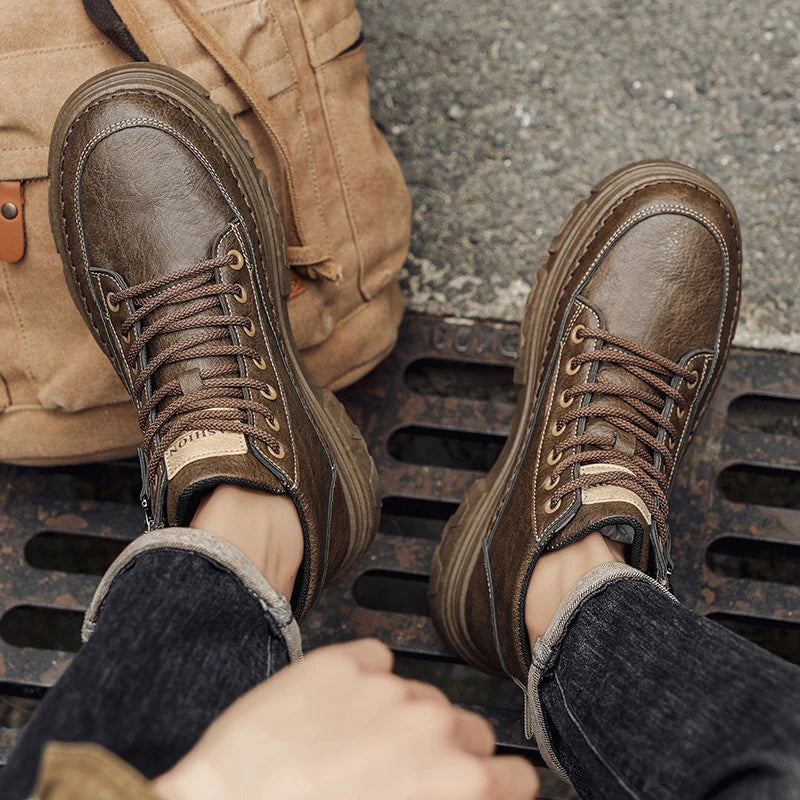 Men Boots Autumn Leather Waterproof Mid-top Sports Shoes New Fashion Ankle Boots Casual Outdoor Hiking Boots Shoes Male Sneakers