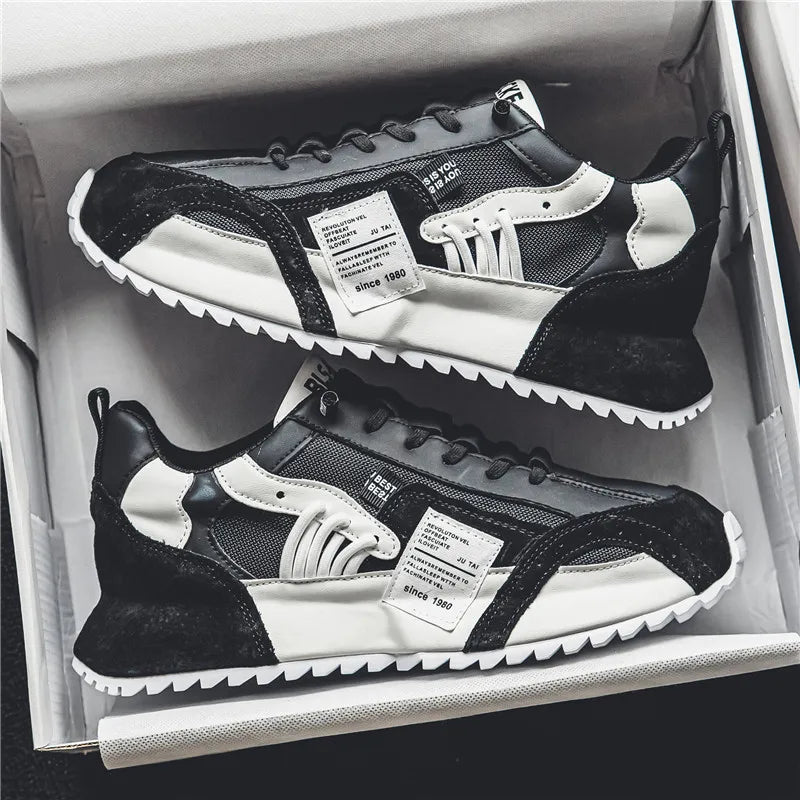 Men White Sneakers 2026 Spring Autumn Breathable Non Slip Running Shoes Lightweight Comfortable Fashion Cross Tied Casual Shoes