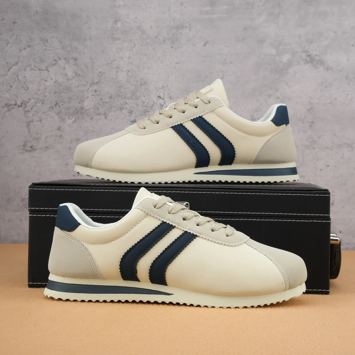 Men's casual business sneakers, outdoor all-season versatile sneakers for men