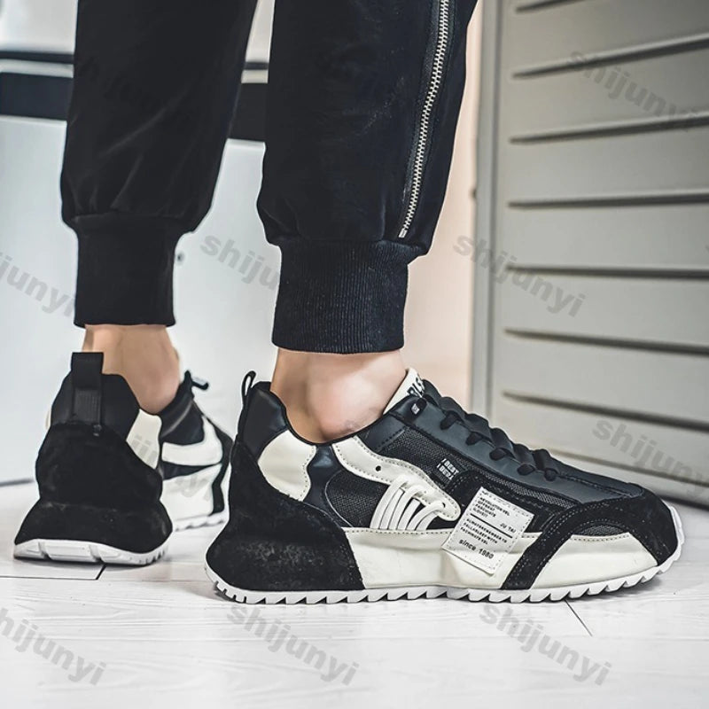 Men White Sneakers 2026 Spring Autumn Breathable Non Slip Running Shoes Lightweight Comfortable Fashion Cross Tied Casual Shoes