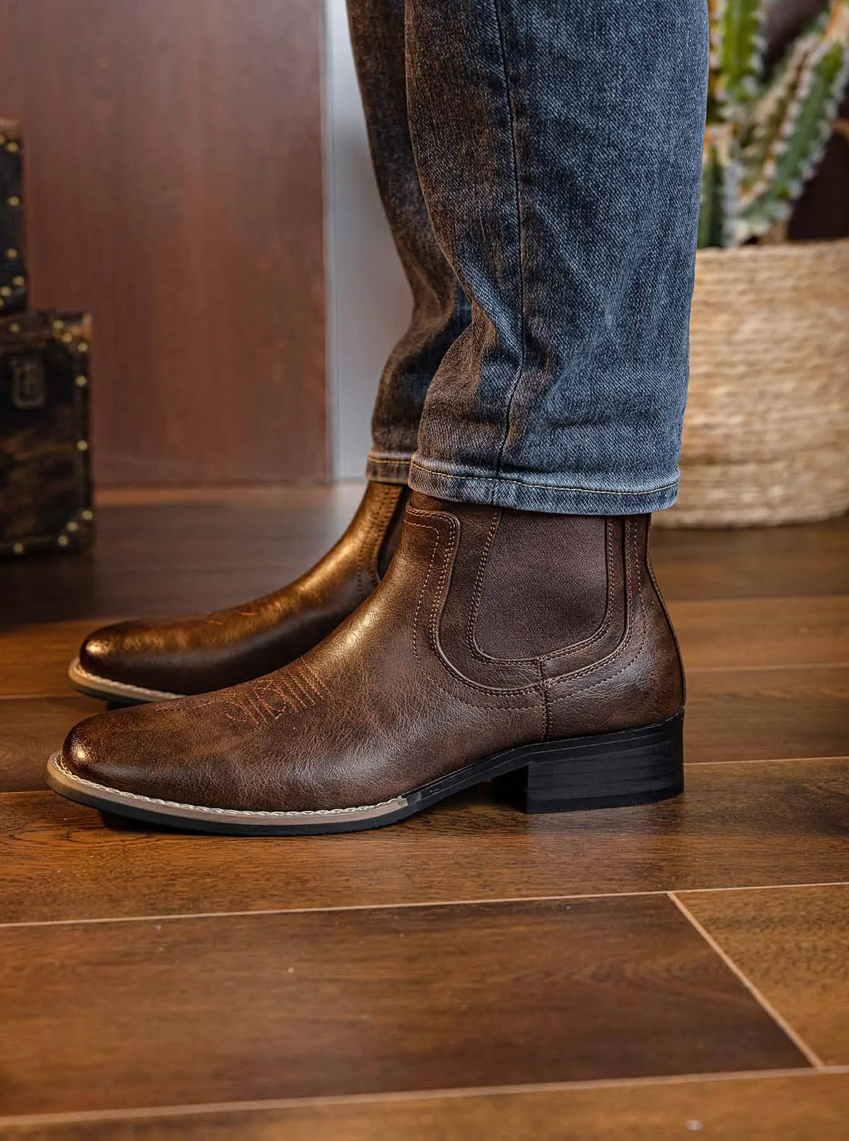 Men's Fashion Chelsea Boots in Three Colors, Comfortable and Versatile with Rubber Compound Outsole