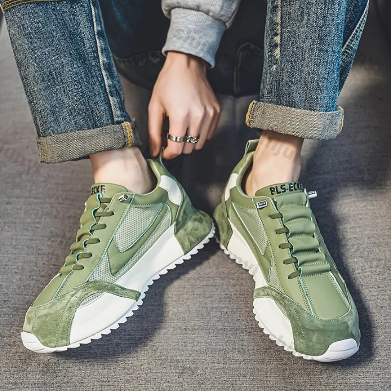Men White Sneakers 2026 Spring Autumn Breathable Non Slip Running Shoes Lightweight Comfortable Fashion Cross Tied Casual Shoes