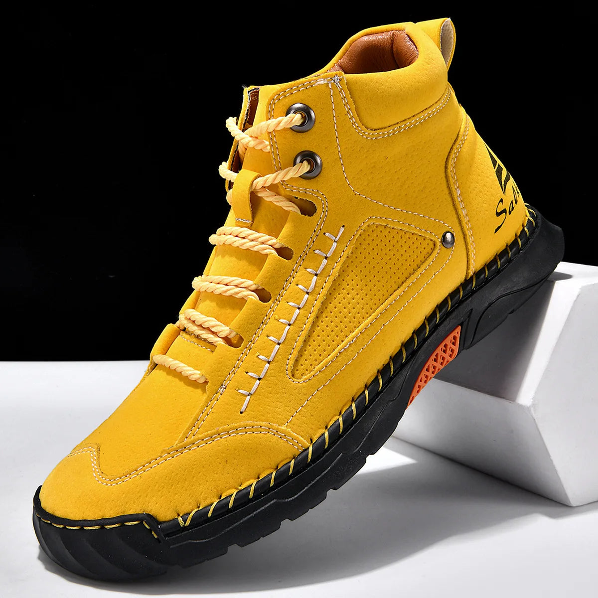 Men's Leather Ankle Boots Outdoor Casual Boots Vintage Soft Sneakers Flat Lace-up Boots Handmade Large Size Mens Shoes Botines
