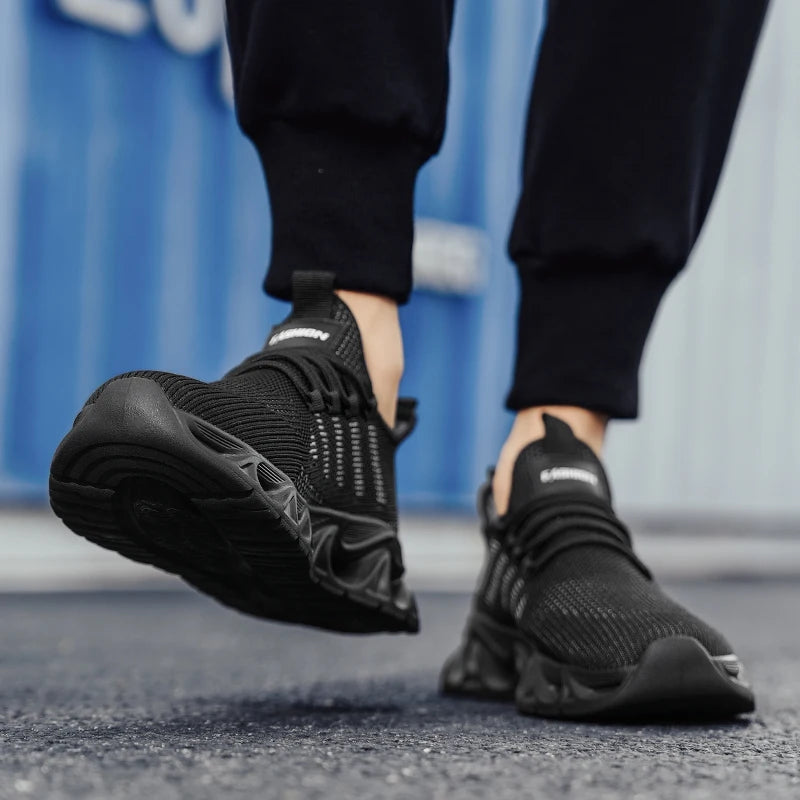 Men’s Sneakers Comfortable Breathable Platform Shoes Summer Man Running Shoes Breathable Comfortable Fashion Walking Sneakers