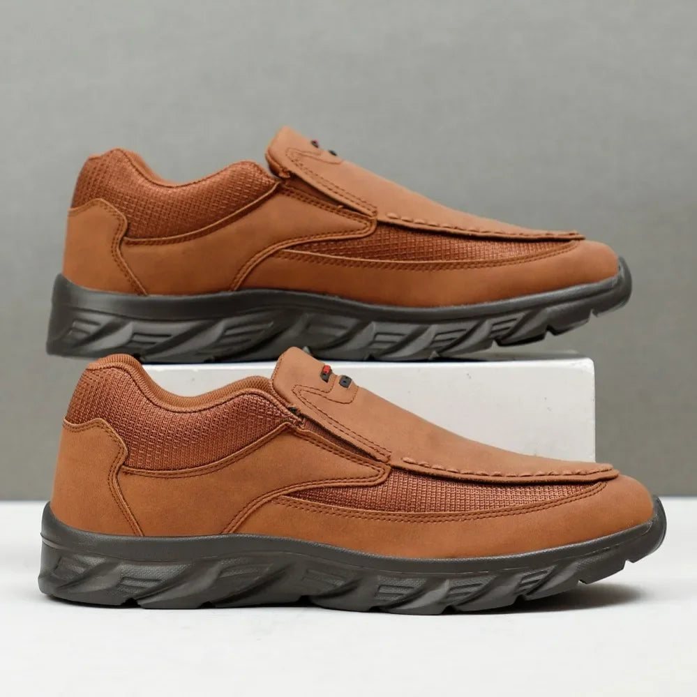 Men Sneakers Light Loafers Slip on Casual Shoes for Men Comfortable Walking Luxury Brand Male Business Shoe Driving Shoes