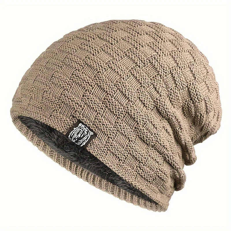 Men's padded warm knitted hat for autumn and winter, the ideal choice for gift giving