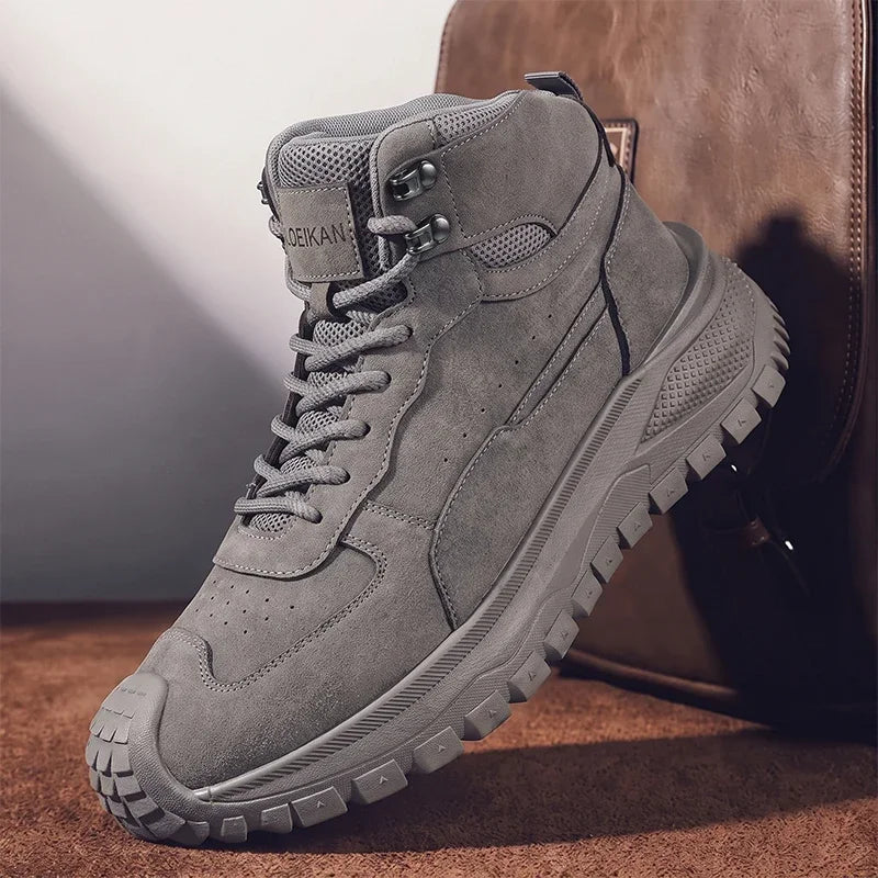 Men High Top Ankle Boots Suede Mesh Splicing Shoes Anti‑collision Toe Non‑slip Thick Sole Male Boots for Daily Walking Commute
