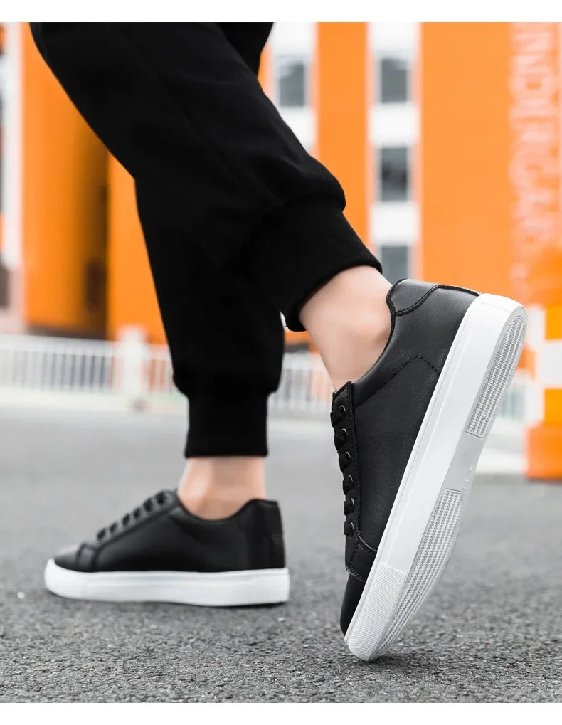 Sneakers Men Shoes 2026Leather Mens Casual Shoes Flat Male Footwear Fashion Black White Shoes Tenis Masculino Skateboard