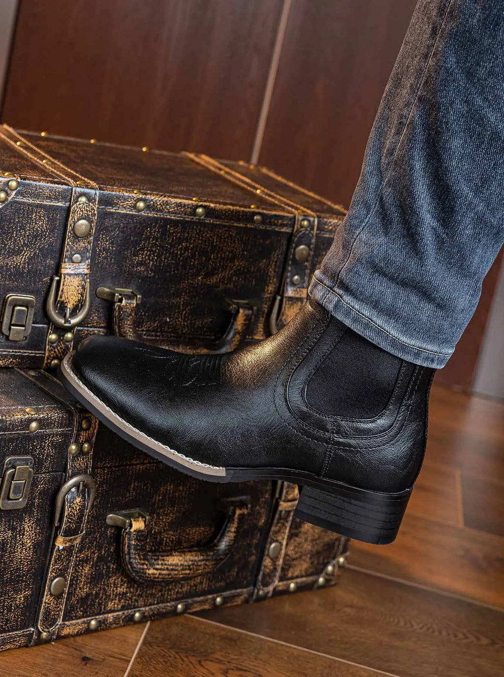 Men's Fashion Chelsea Boots in Three Colors, Comfortable and Versatile with Rubber Compound Outsole