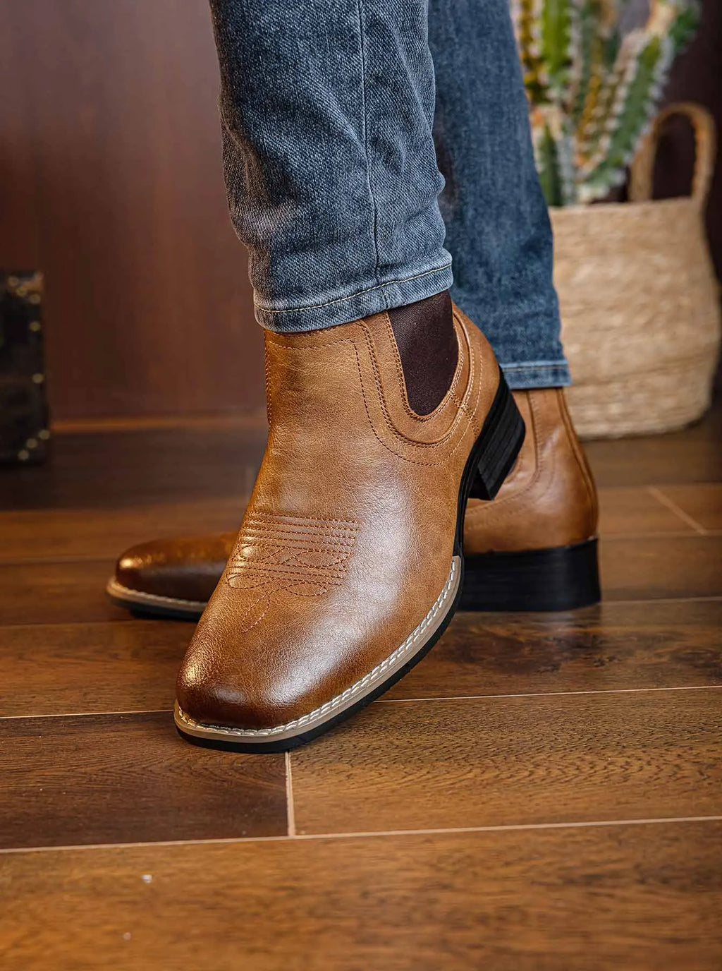 Men's Fashion Chelsea Boots in Three Colors, Comfortable and Versatile with Rubber Compound Outsole